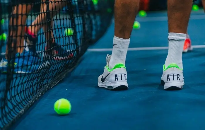 Wear-Basketball-Shoes-to-Play-Tennis