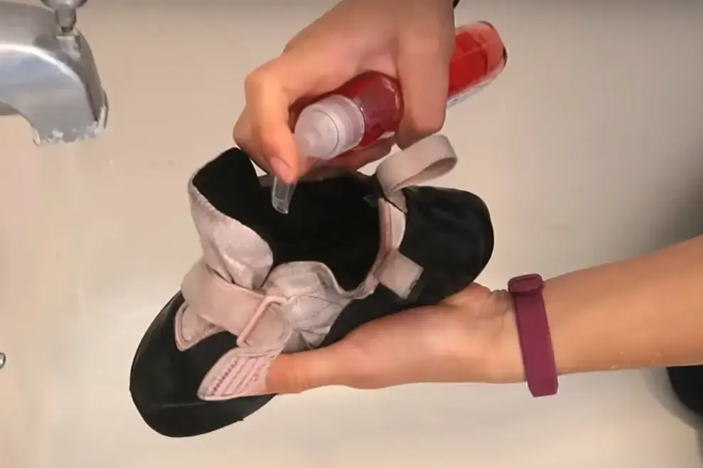 How-to-Clean-Climbing-Shoes-by-Hands
