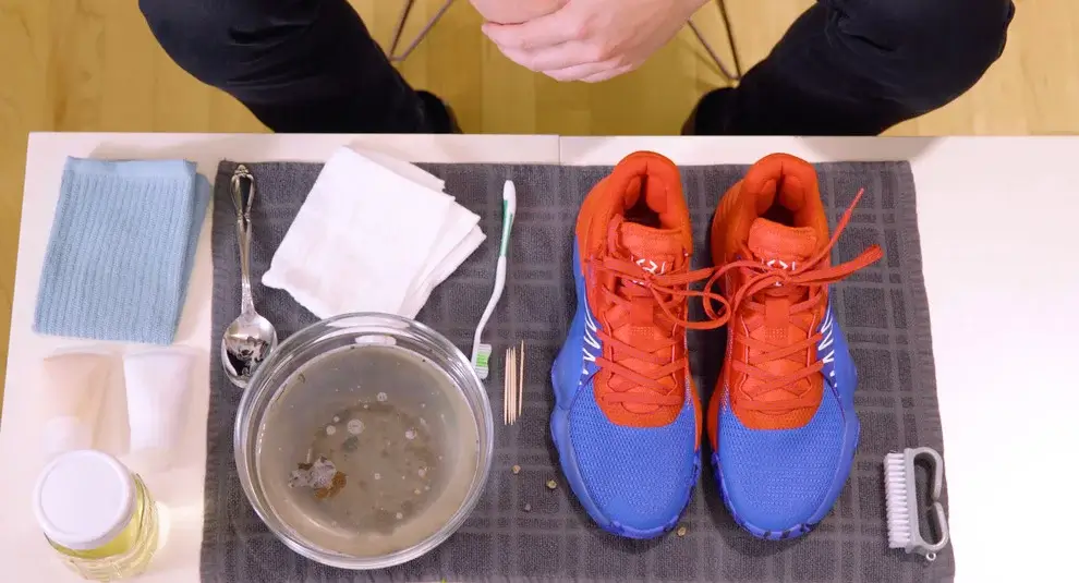 How to Maintain Basketball Shoes