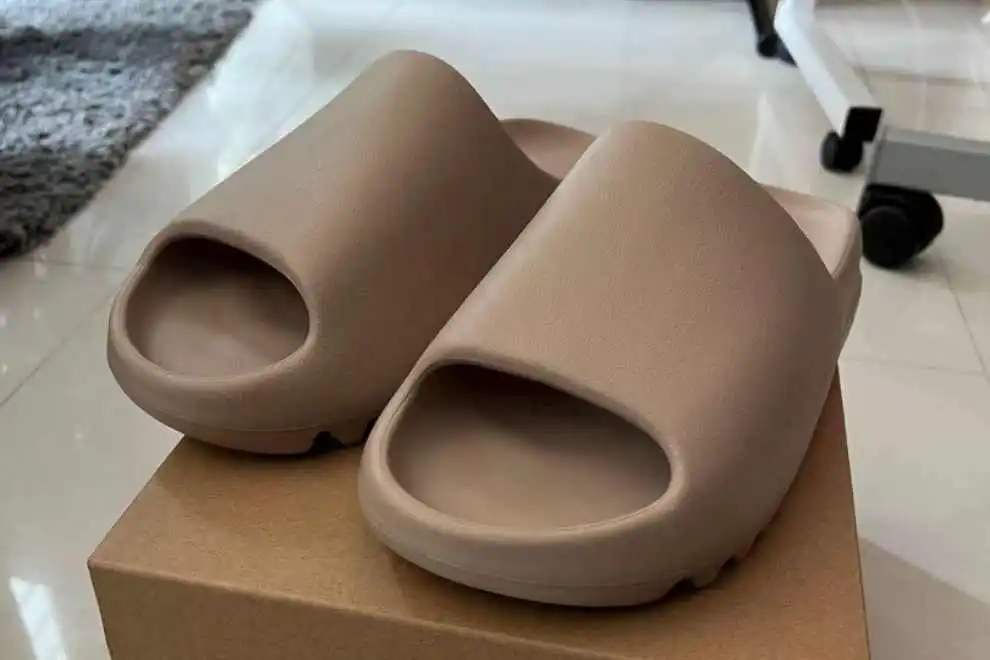 Should-You-Get-With-Yeezy-Slides